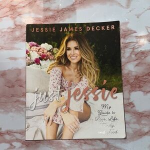 Just Jessie Book by Jessie James Decker
